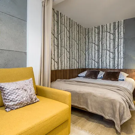 Kairos - Spodek - 100 M Od Spodka