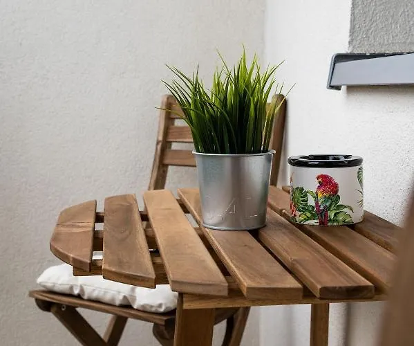 Kairos - Spodek - 100 M Od Spodka *