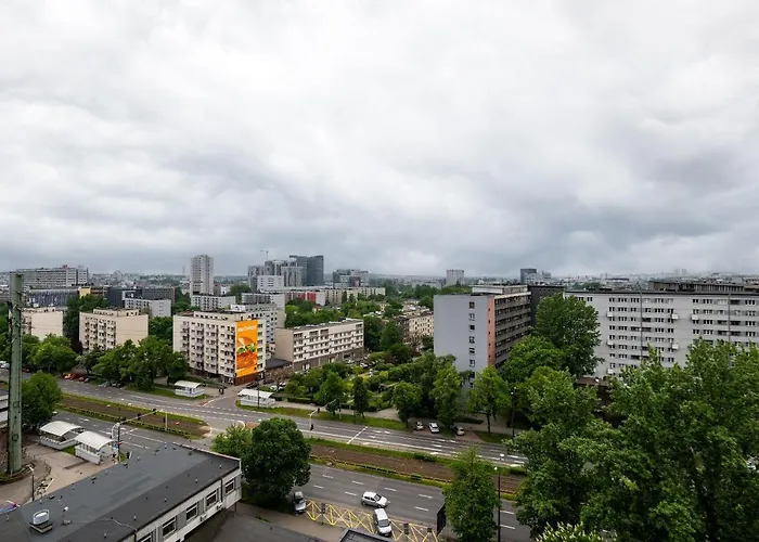 Kairos - Spodek - 100 M Od Spodka